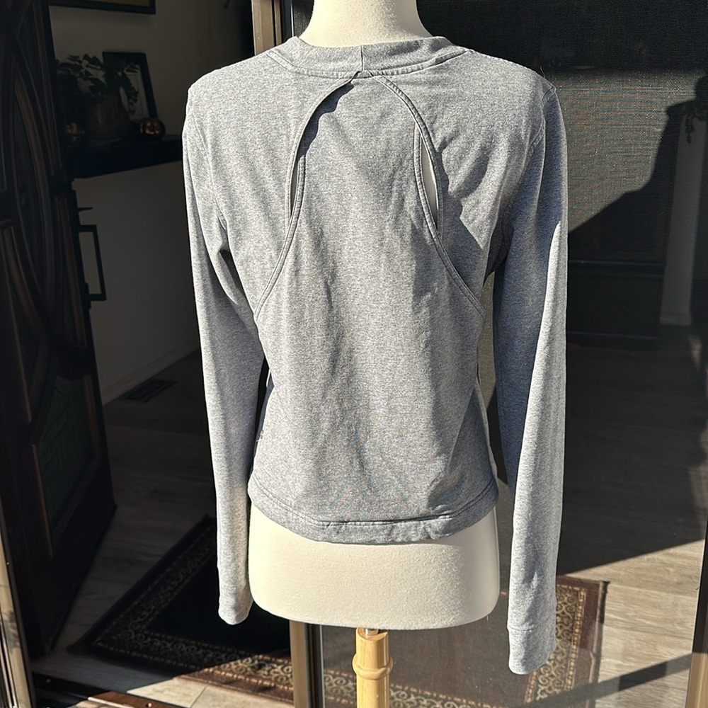 Lululemon Pullover Sweatshirt - Picture 3 of 9